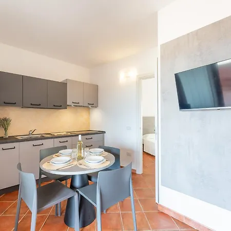 Rocce Rosse 3* イーゾラ・ロッサ