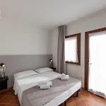Rocce Rosse ايزولا روسا