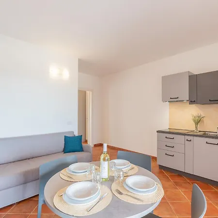 Aparthotel Rocce Rosse