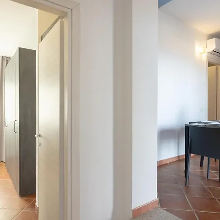Rocce Rosse Aparthotel *