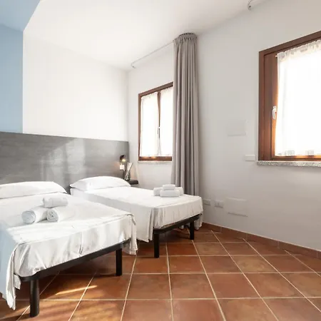 Rocce Rosse Aparthotel *