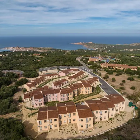 Rocce Rosse Aparthotel *