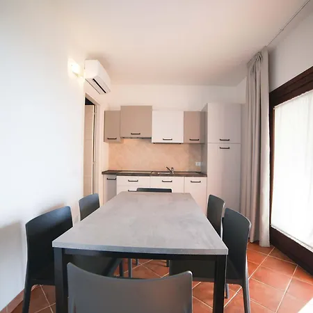 Aparthotel Rocce Rosse